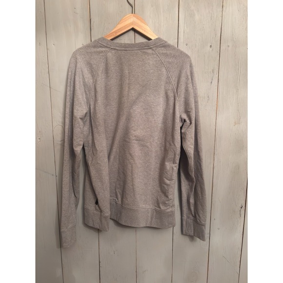Patagonia Women's XL Grey Logo Long Sleeve Organic Cotton Crewneck Sweater - Picture 3 of 3